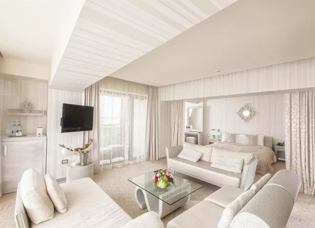 Hotel Vega Apartament Senior