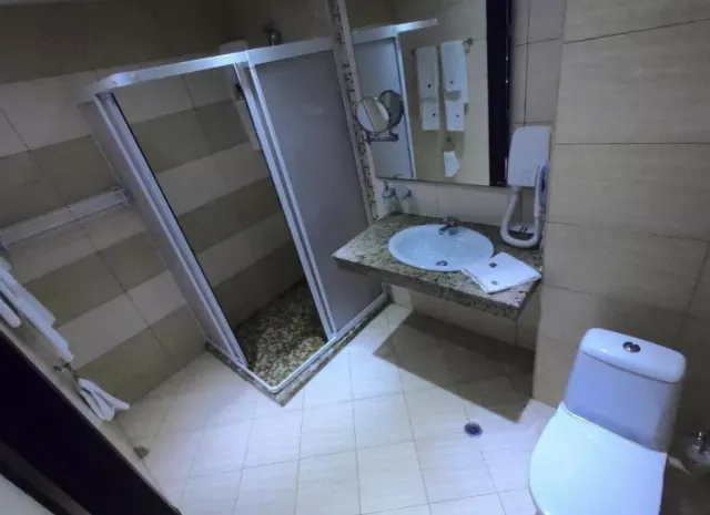 Hotel Casablanca, Studio
