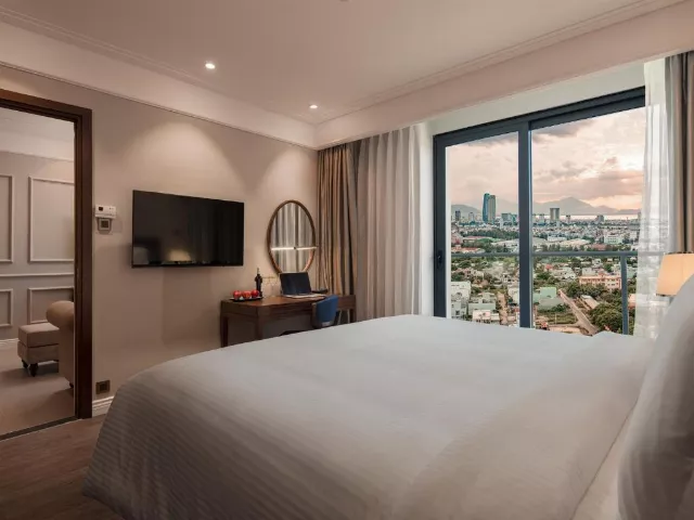 Hotel Altara Suites Da Nang By Ahg