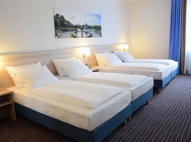 Hotel Amber Econtel