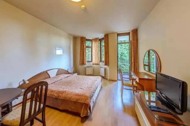 Hotel Complex Flora Studio