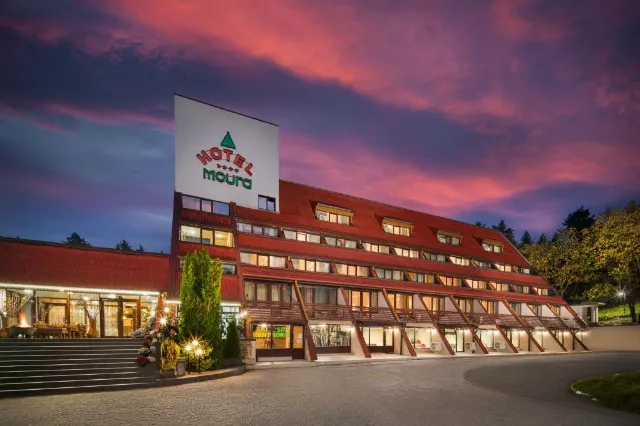 Hotel Moura Borovets