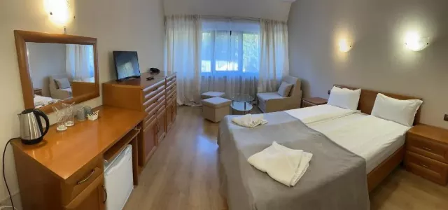 Hotel Moura Borovets Double room small 