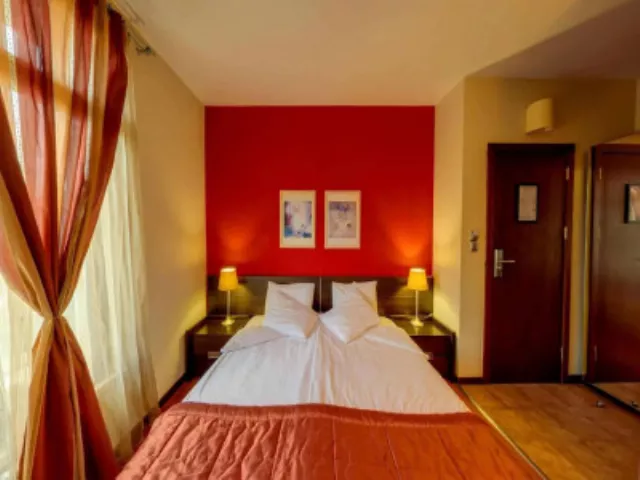 Hotel Famil