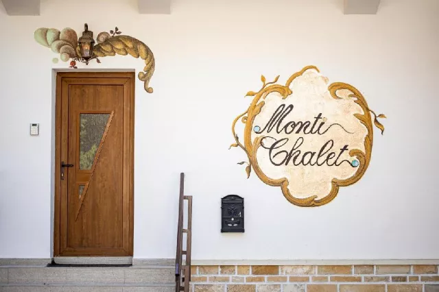 Pensiunea Monti Chalet