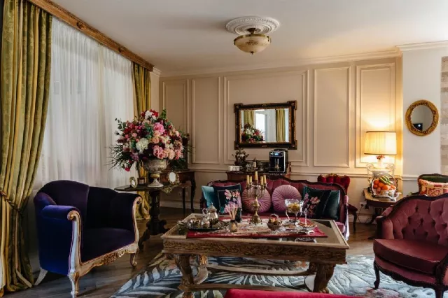 Hotel Ateneea Luxury Rooms