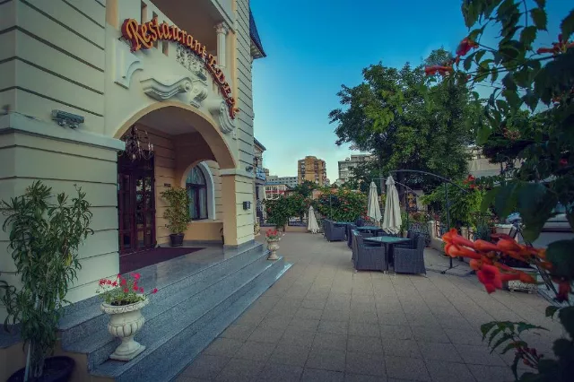 Hotel Eden