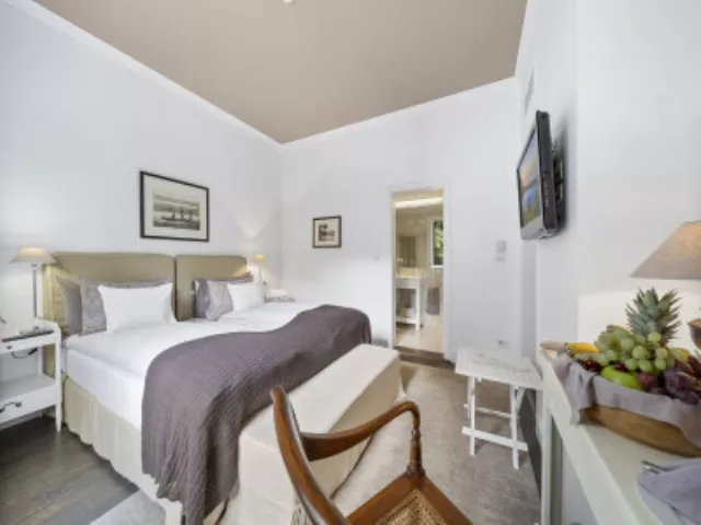 Hotel Hvd Oasis (Riviera Holiday)