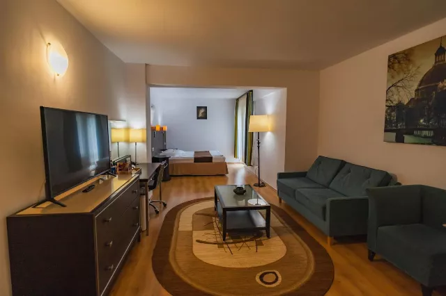 Hotel Dobsi, Apartament