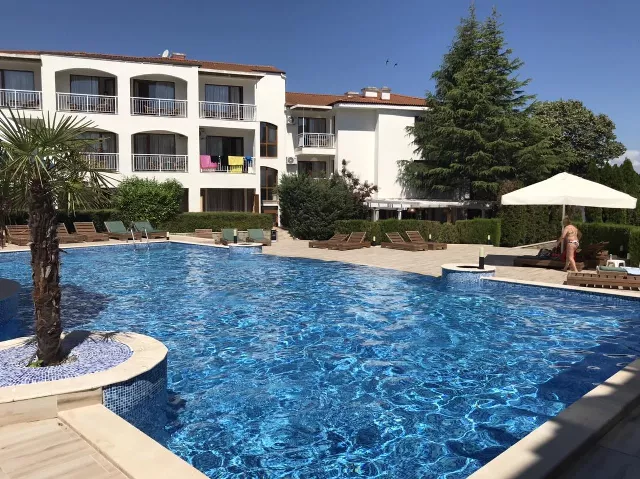 Hotel Paradise Bay