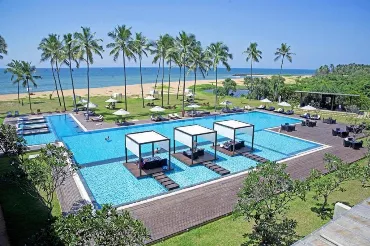 Hotel Suriya Resort, Sri Lanka / North-West Coast / Waikkal