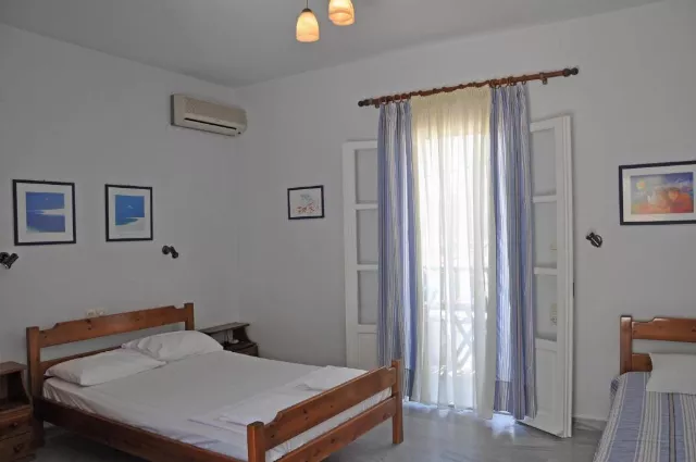 Studios And Apartments Nostos
