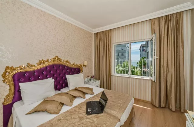 Santa Sophia Hotel