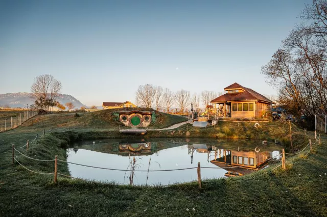 Atelier ReCreation Village