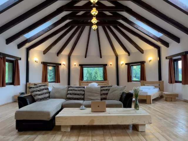 Pensiunea Poiana Izvoarelor Cvadruplă cu cadă hidromasaj