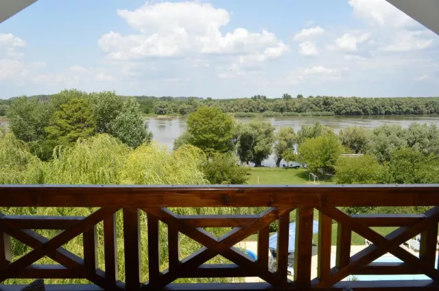 Hotel Wels Resort Dubla matrimoniala vedere Dunare cu balcon