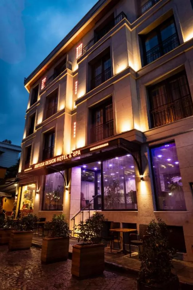 Hotel Antusa Design