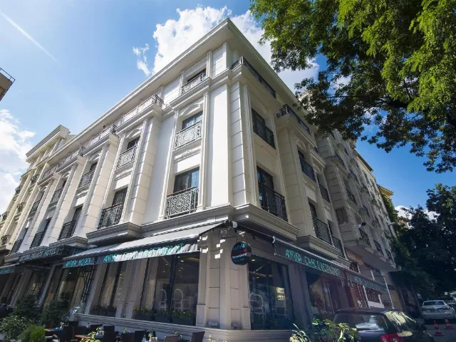 Hotel Antusa Palace