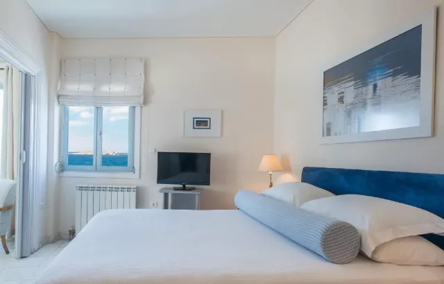 Hotel Adonis