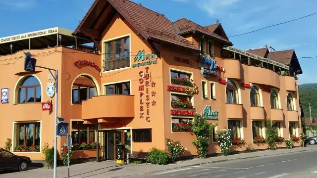 Complex turistic Max International