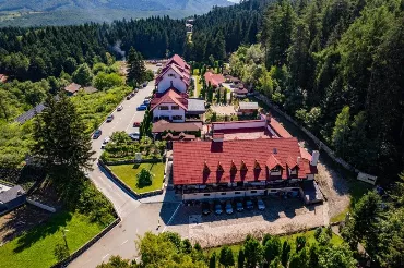 Q Resort And Spa Cmp, Romania / Sacele