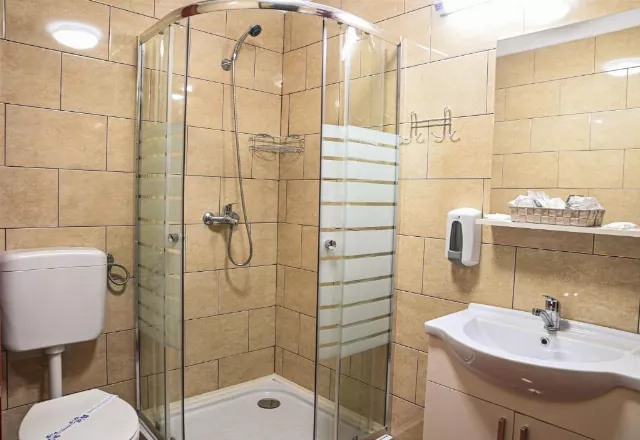 Hotel Abi Cameră Triplă #2