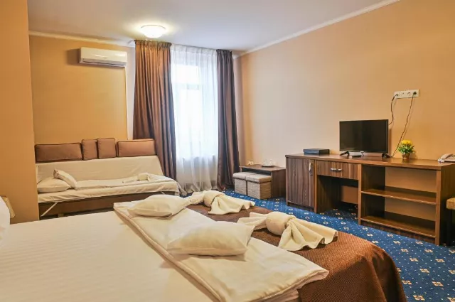 Hotel Abi Cameră Triplă #3