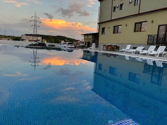 Hotel Abi