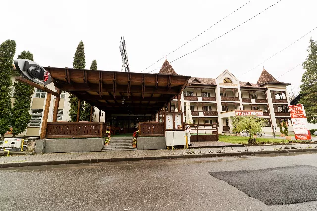 Hotel Muresul Health And Spa