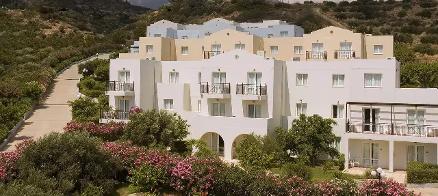 Hotel Sunshine Village?