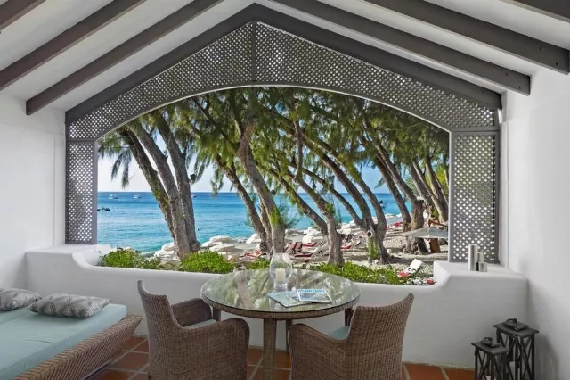 Colony Club By Elegant Hotels