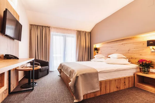 Hotel Domnitei, Cameră Dublă cu balcon