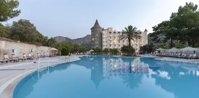 Hotel X Life Sarigerme