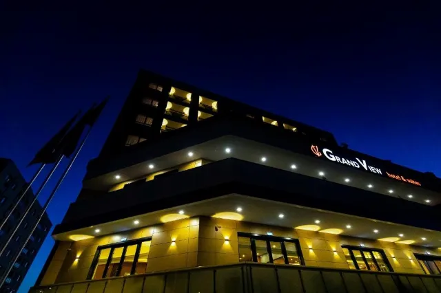 Hotel Grand View And Suites