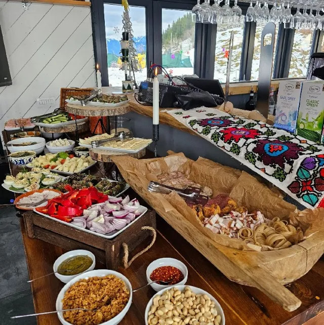 Ursa Mica Glamping Resort