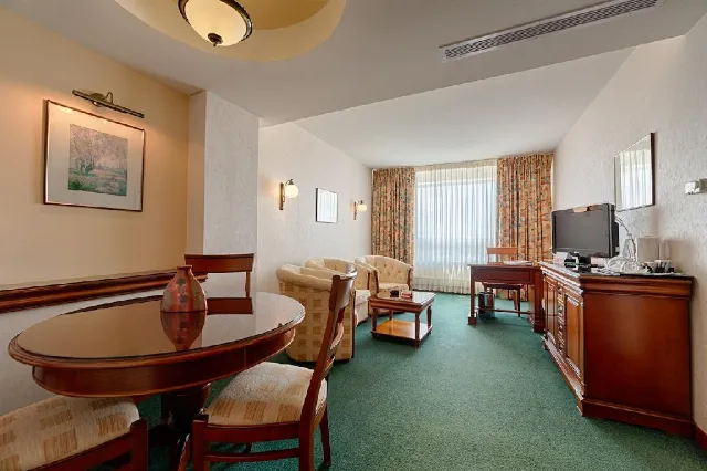 Hotel Ramada Parc