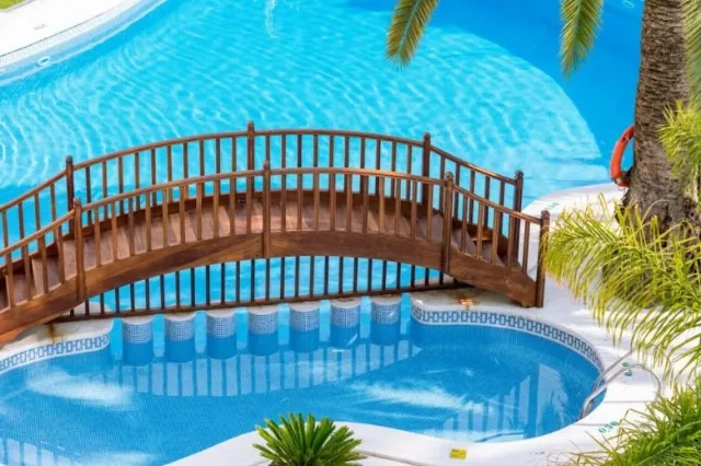 Hotel Monica Adults Only