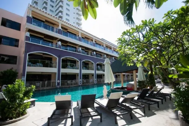 Hotel Karon Sea Sands Resort