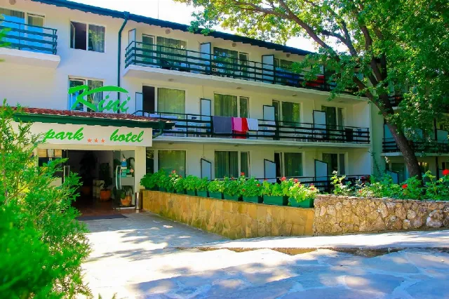 Hotel Kini Park