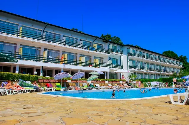 Hotel Kini Park