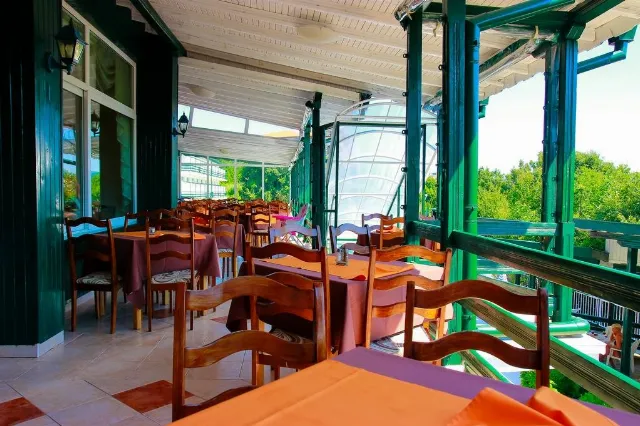 Hotel Kini Park