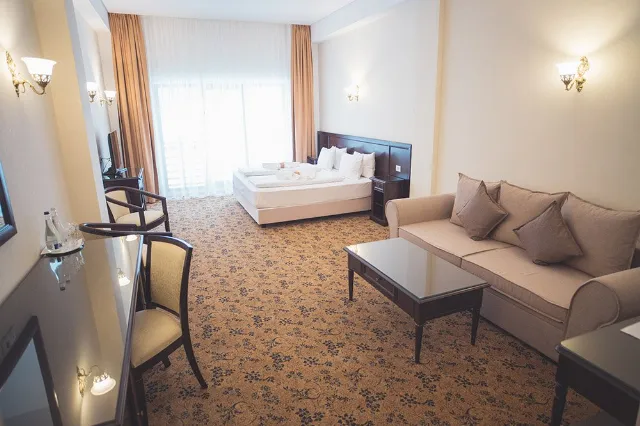 Hotel Rediu