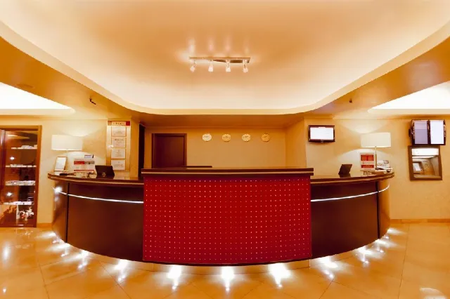 Hotel Rin Airport
