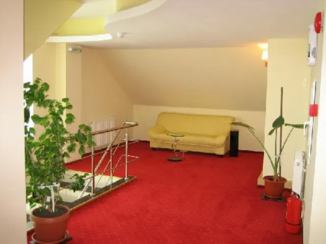 Mariko Inn
