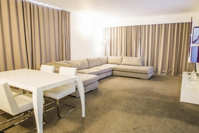 Hotel Tempo