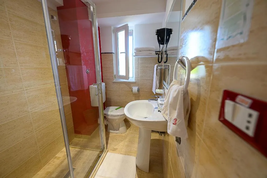 Vila Diamond, Cameră Triplă