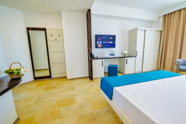 Hotel Mera Maris Apartament superior 1 dormitor #2
