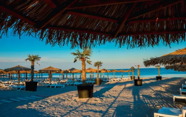 Hotel Mera Maris