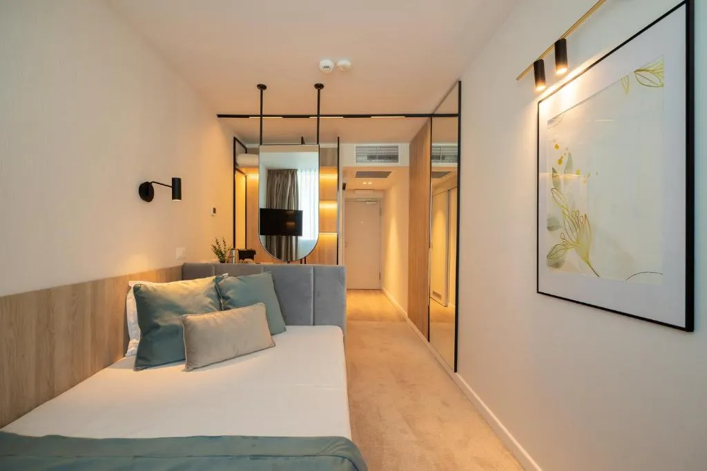 Hotel Bavaria Blu Single standard cu balcon