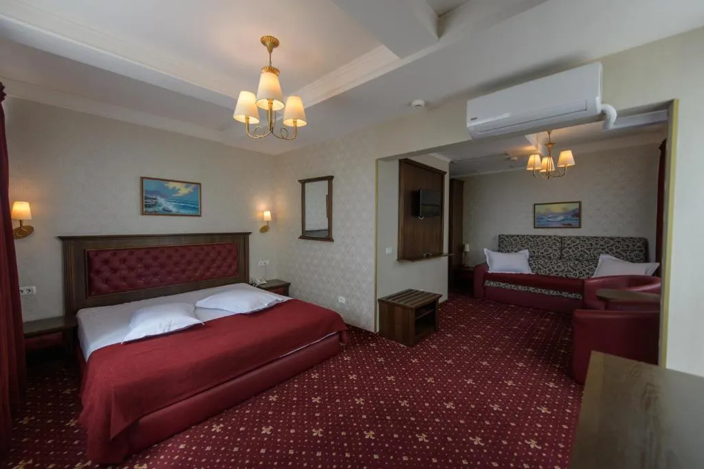 Hotel Golden Palace